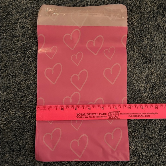 Heart Polymailers, 6.75”x9.75” - Picture 3 of 4